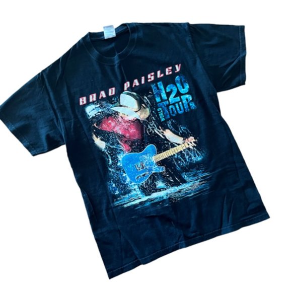 Brad Paisley  world tour Concert tee - Picture 1 of 2